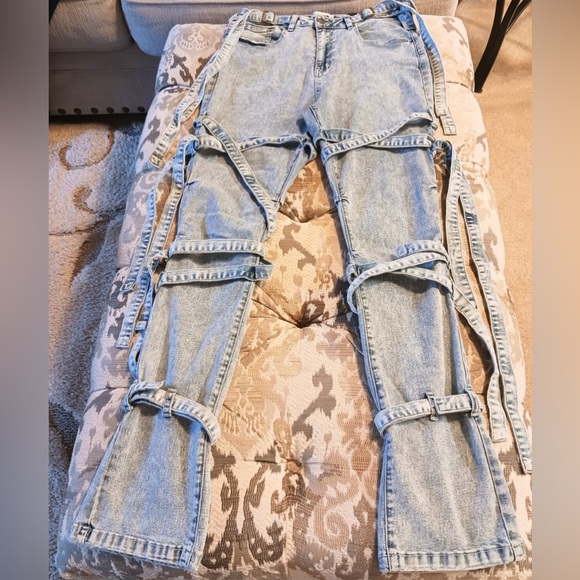 Fashion Nova Jeans/Fashion Nova Women's Strapped In Stretch Skinny Jean, - Picture 11 of 12